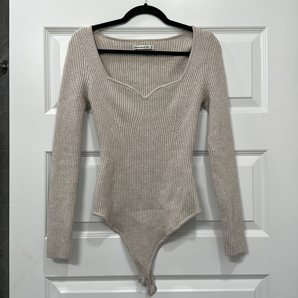 Abercrombie cream bodysuit
